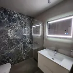 شقة мери