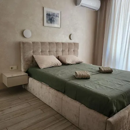 мери Apartman *