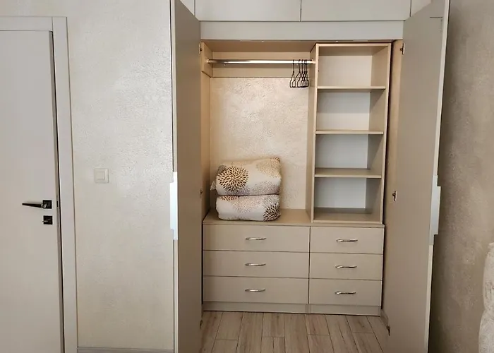 アパート мери